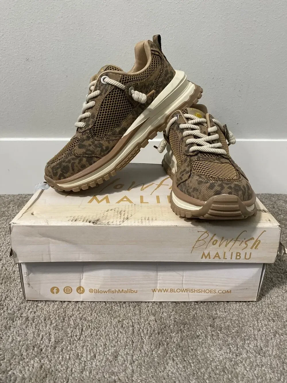 New Blowfish Malibu Leotina Leopard Chunky Sneakers Women’s Size 7.5